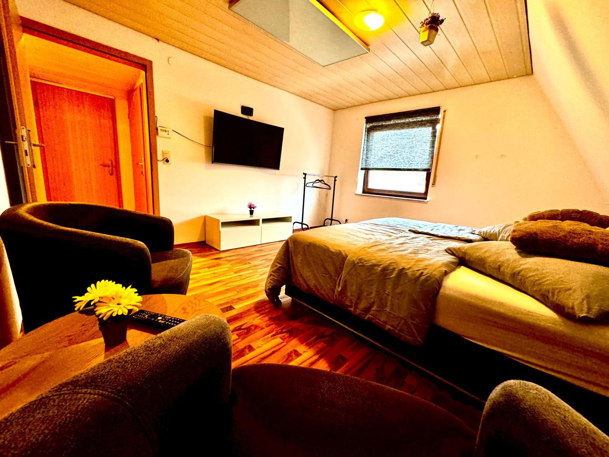 Dreamhouse Apartments Künzelsau Rum bild